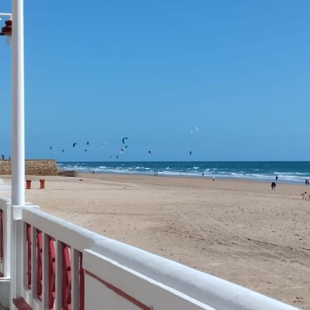 Apartamento Candari Playa En Cadiz Exterior photo